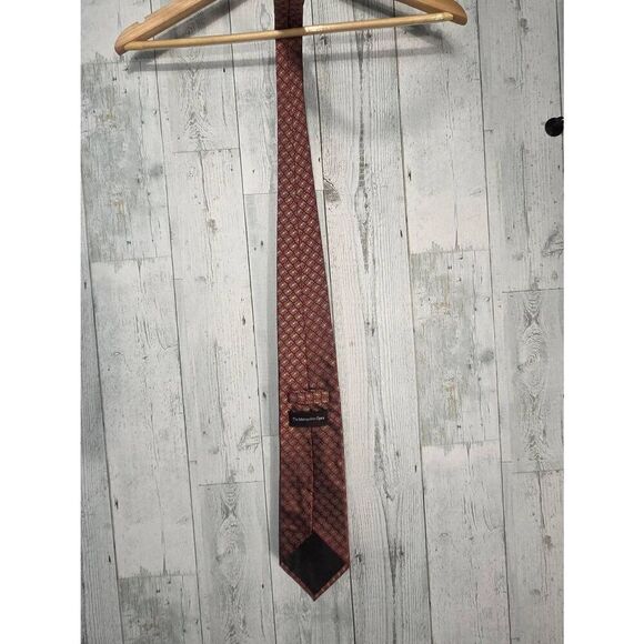 Metropolitan Opera Collectible Starburst Pattern Silk Tie - Picture 4 of 6